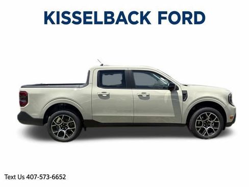 New 2025 Ford Maverick Lariat image 2
