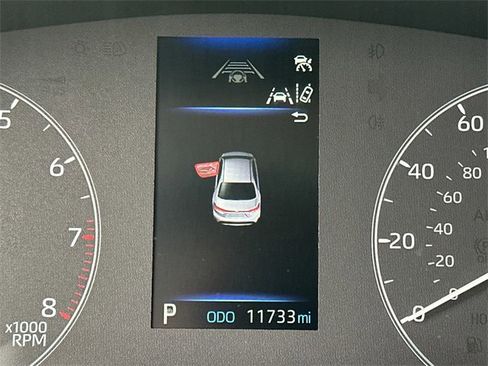 Certified 2025 Toyota Corolla LE image 28