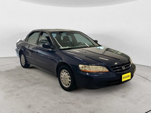 Used 2002 Honda Accord LX image 3