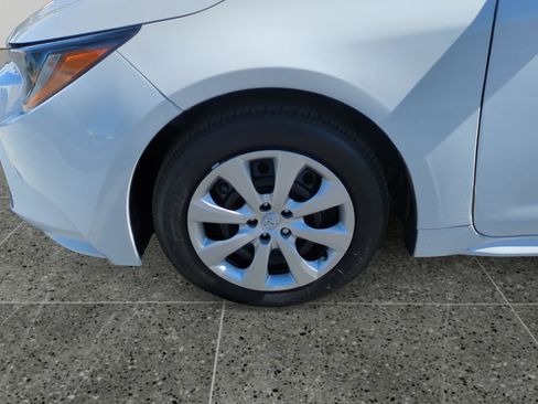 Used 2024 Toyota Corolla LE FWD image 14