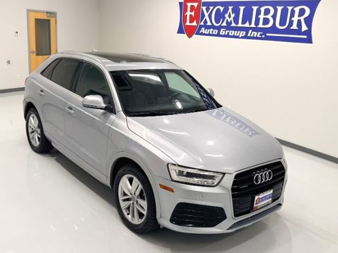 Used 2018 Audi Q3 2.0T Premium Plus w/ Premium Plus Package AWD/4WD image 10