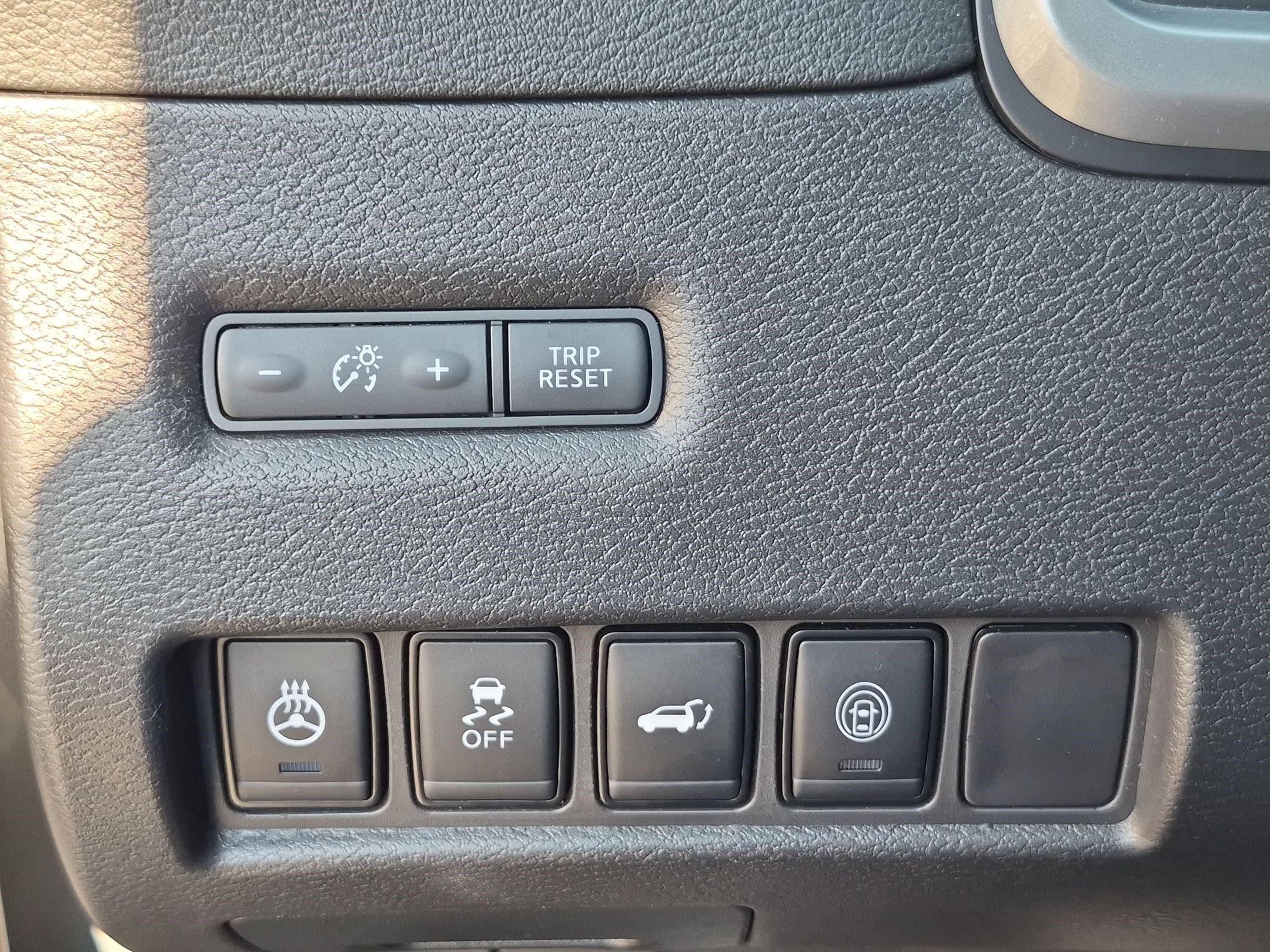 Used 2024 Nissan Murano SL FWD image 17