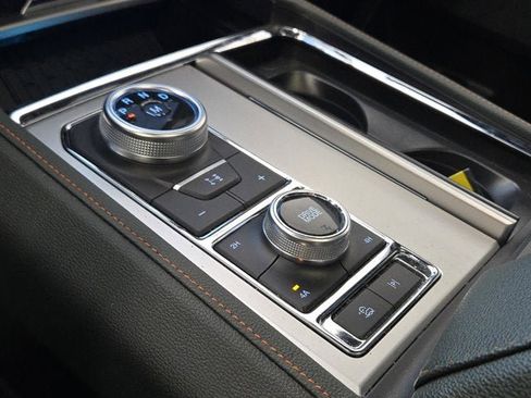 Used 2022 Ford Expedition Timberline AWD/4WD image 32