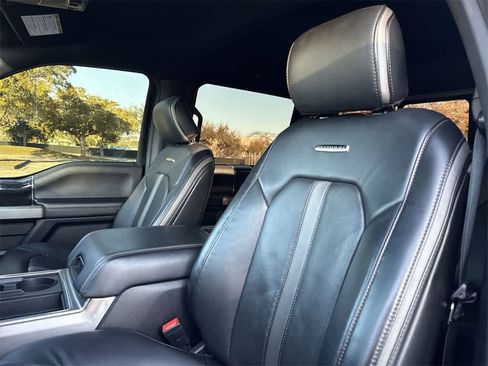 Used 2021 Ford F250 Platinum image 14