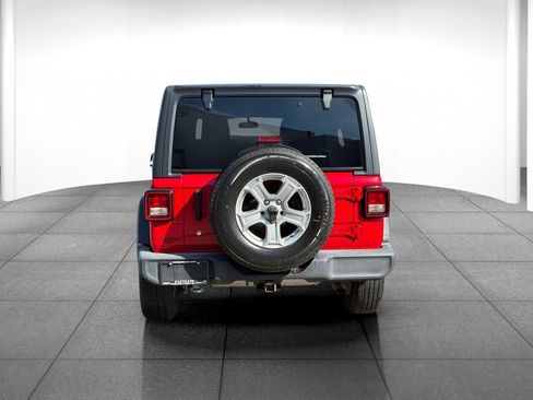 Used 2019 Jeep Wrangler Unlimited Sport S AWD/4WD image 6
