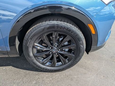 Used 2024 Buick Envista Sport Touring image 11