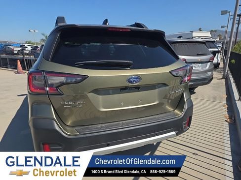 Used 2022 Subaru Outback Limited AWD/4WD image 4