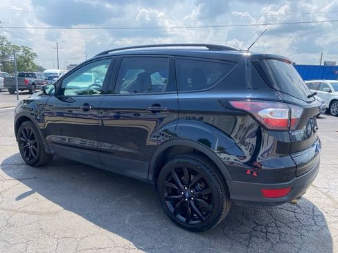 Used 2018 Ford Escape SE w/ SE Sport Appearance Package AWD/4WD image 6