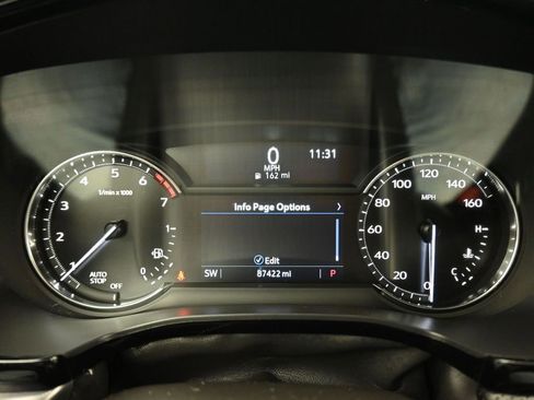 Used 2020 Cadillac XT5 Luxury image 17