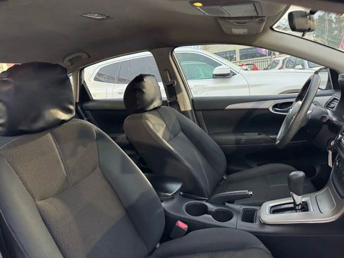 Used 2015 Nissan Sentra S image 20