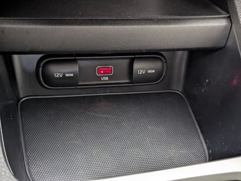 Used 2023 Kia Forte LXS w/ LXS Technology Package FWD image 21