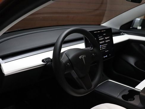 Used 2022 Tesla Model 3 image 46