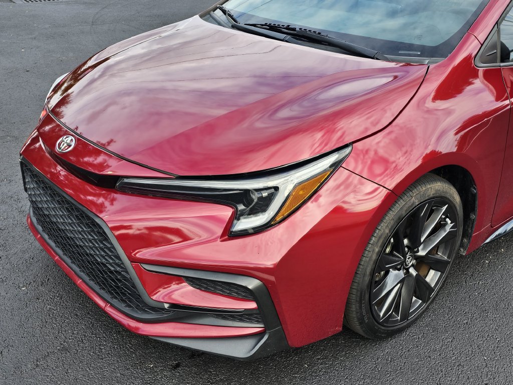 Used 2023 Toyota Corolla SE FWD image 6