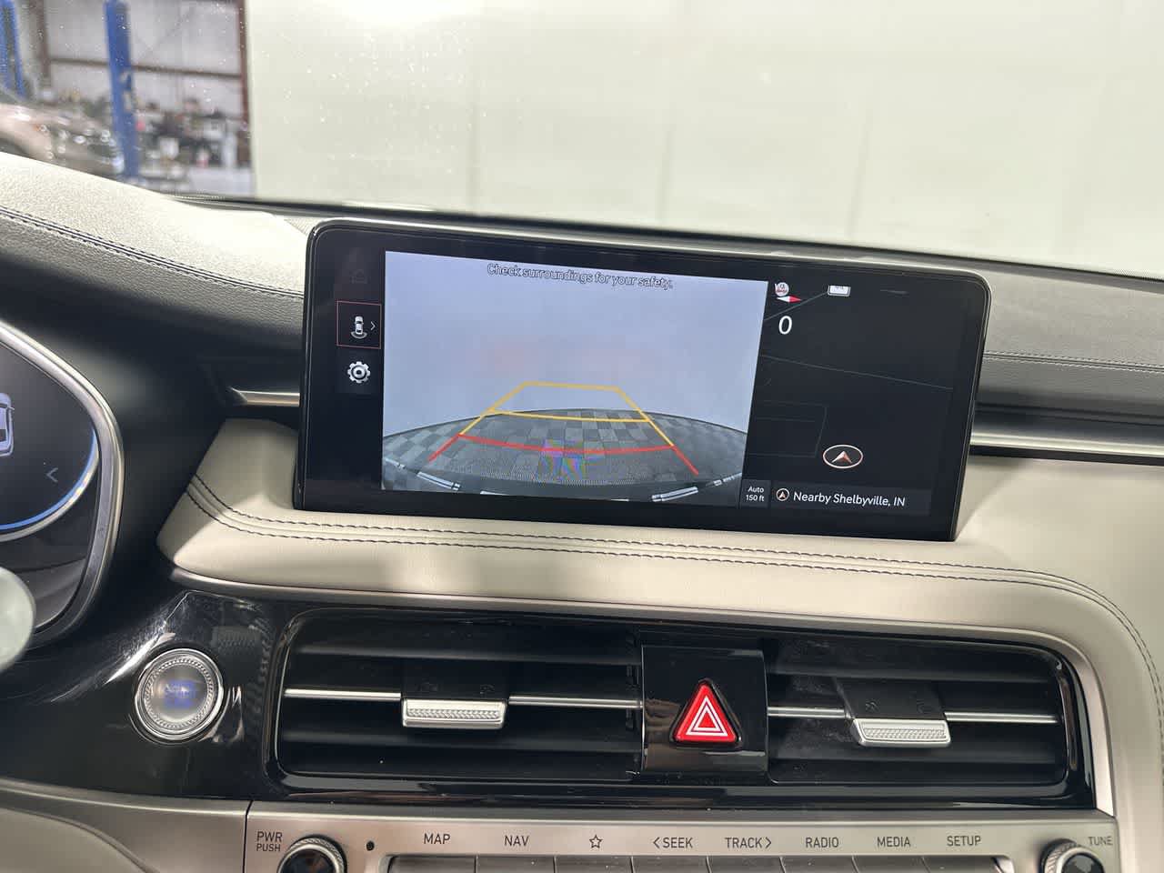 Used 2025 Genesis G70 2.5T RWD image 18