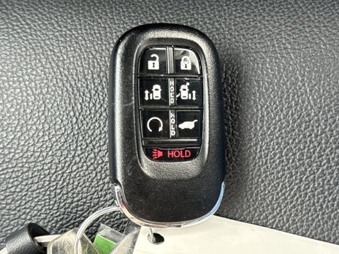 Used 2025 Honda Odyssey Sport-L image 28