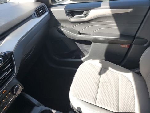 Used 2022 Ford Escape SE w/ Convenience Package image 25