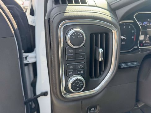 Used 2020 GMC Sierra 1500 Denali w/ Denali Ultimate Package AWD/4WD image 32