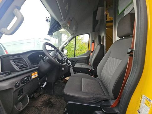 Used 2021 Ford Transit 250 148 High Roof Extended w/ Parcel Delivery Package RWD image 6