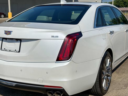 Used 2018 Cadillac CT6 Luxury AWD/4WD image 20