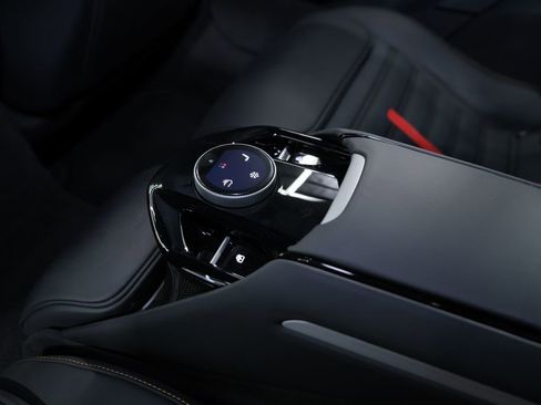 Used 2023 Ferrari Purosangue image 48