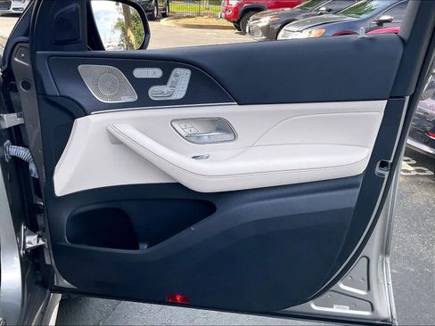 Used 2022 Mercedes-Benz GLE 350 4MATIC image 24