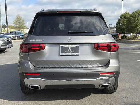 New 2026 Mercedes-Benz GLB 250 4MATIC image 4