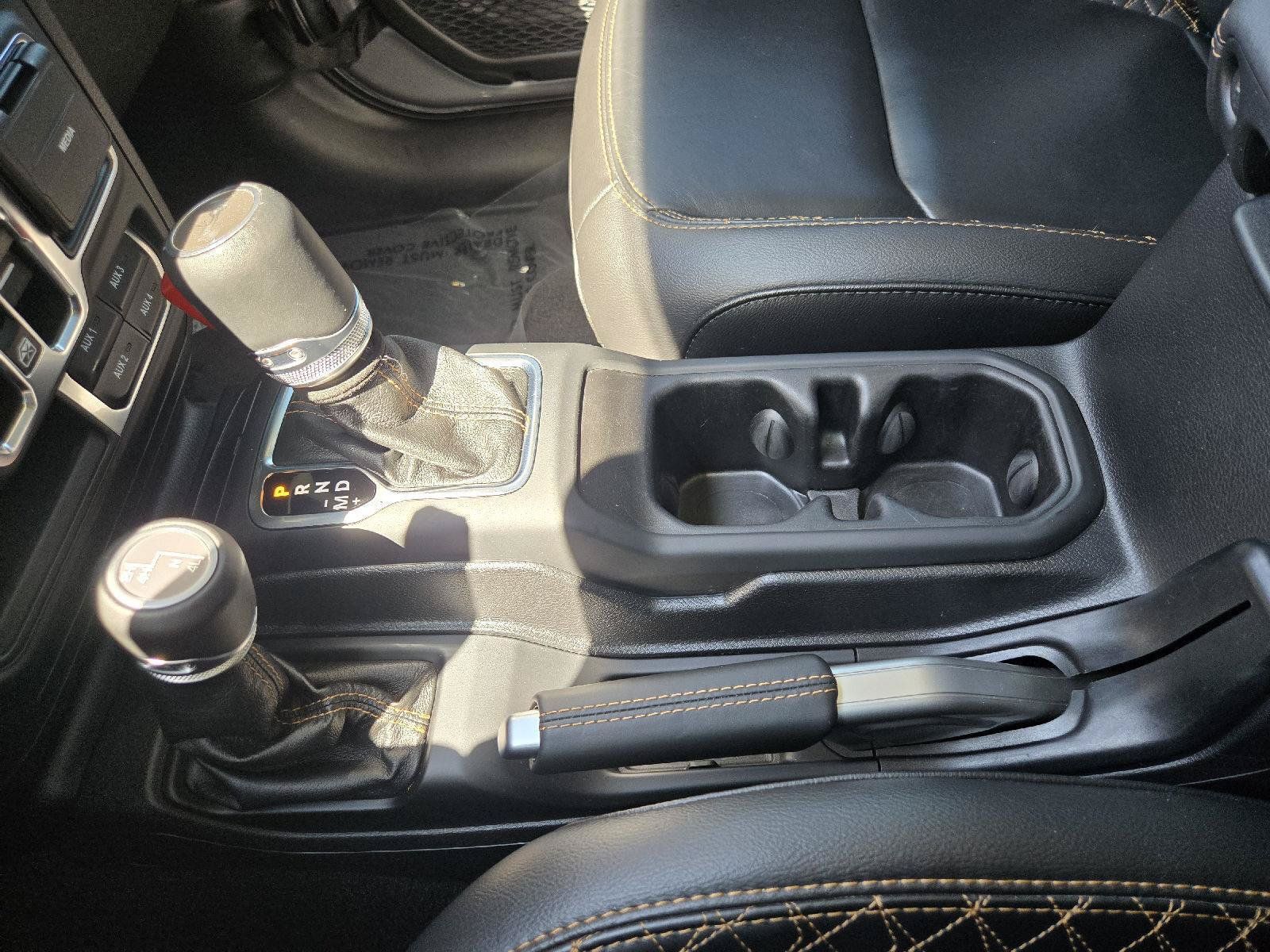 Used 2021 Jeep Wrangler Unlimited Sahara AWD/4WD image 20