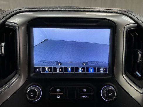 Used 2022 Chevrolet Silverado 2500 LTZ w/ Z71 Chrome Sport Edition AWD/4WD image 16