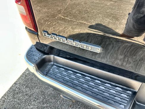 Used 2021 RAM 1500 Laramie AWD/4WD image 14