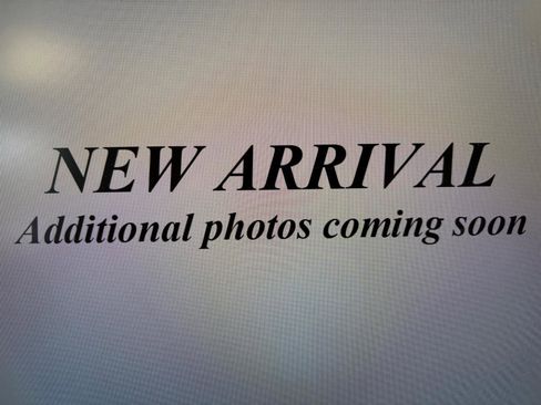 Used 2017 Dodge Grand Caravan SXT w/ Rear Park Assist Package FWD image 7