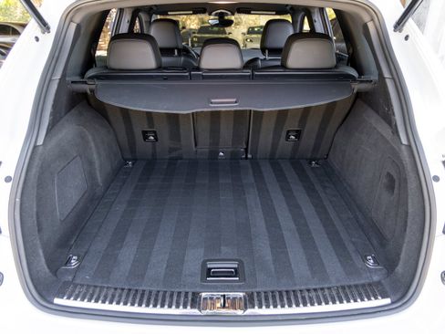 Used 2013 Porsche Cayenne Diesel AWD/4WD image 57