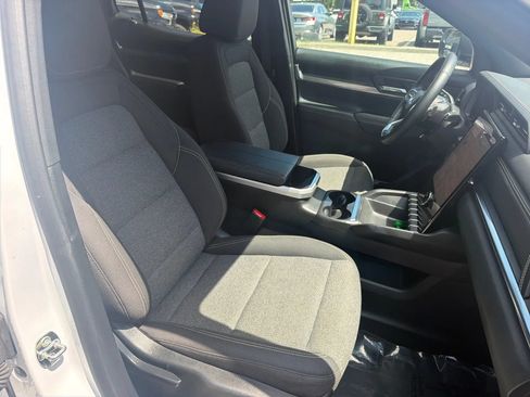 Used 2025 GMC Terrain Elevation FWD image 21