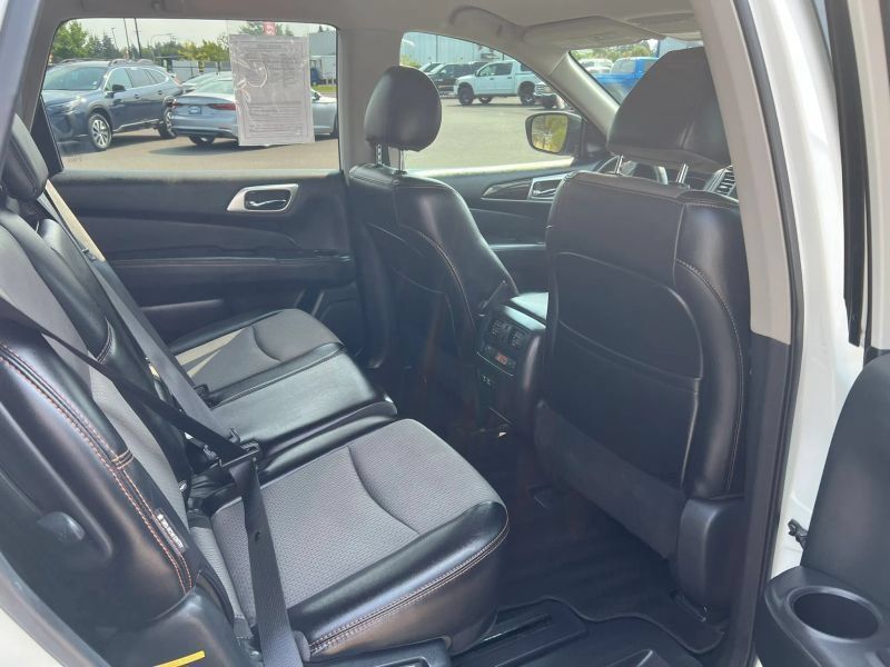 Used 2020 Nissan Pathfinder SV w/ Rock Creek Edition FWD image 9