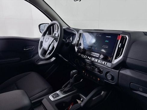 New 2026 Nissan Frontier SV w/ SV Convenience Package AWD/4WD image 26
