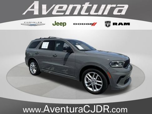Used 2024 Dodge Durango GT RWD image 1