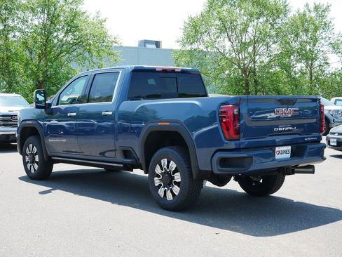 New 2026 GMC Sierra 3500 Denali w/ Denali Reserve Package AWD/4WD image 3