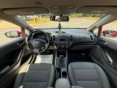 Used 2015 Kia Forte LX w/ Popular Package image 9