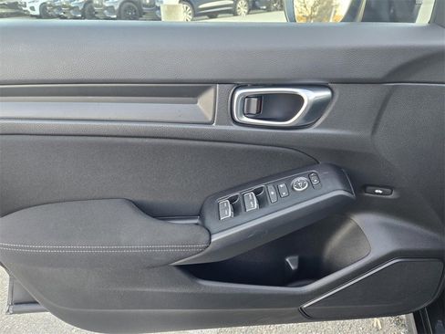 Used 2025 Honda Civic Sport image 16