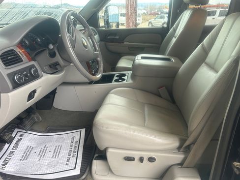 Used 2011 Chevrolet Silverado 3500 LTZ image 12