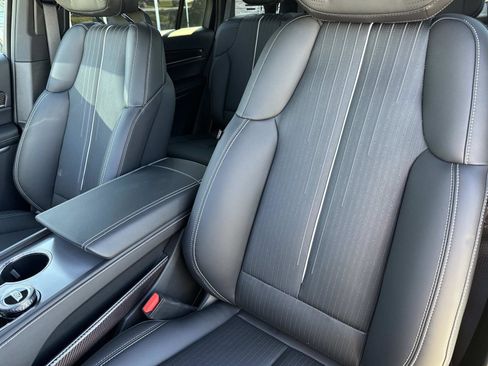 New 2026 Cadillac Vistiq Sport w/ LPO, Floor Liner Package image 20