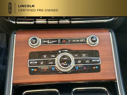 Certified 2023 Lincoln Aviator Reserve w/ Equipment Group 201A image 35