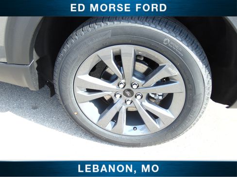 New 2026 Ford Explorer Active w/ Active Comfort Package AWD/4WD image 9