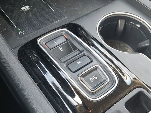 Used 2023 Honda Pilot Touring image 36