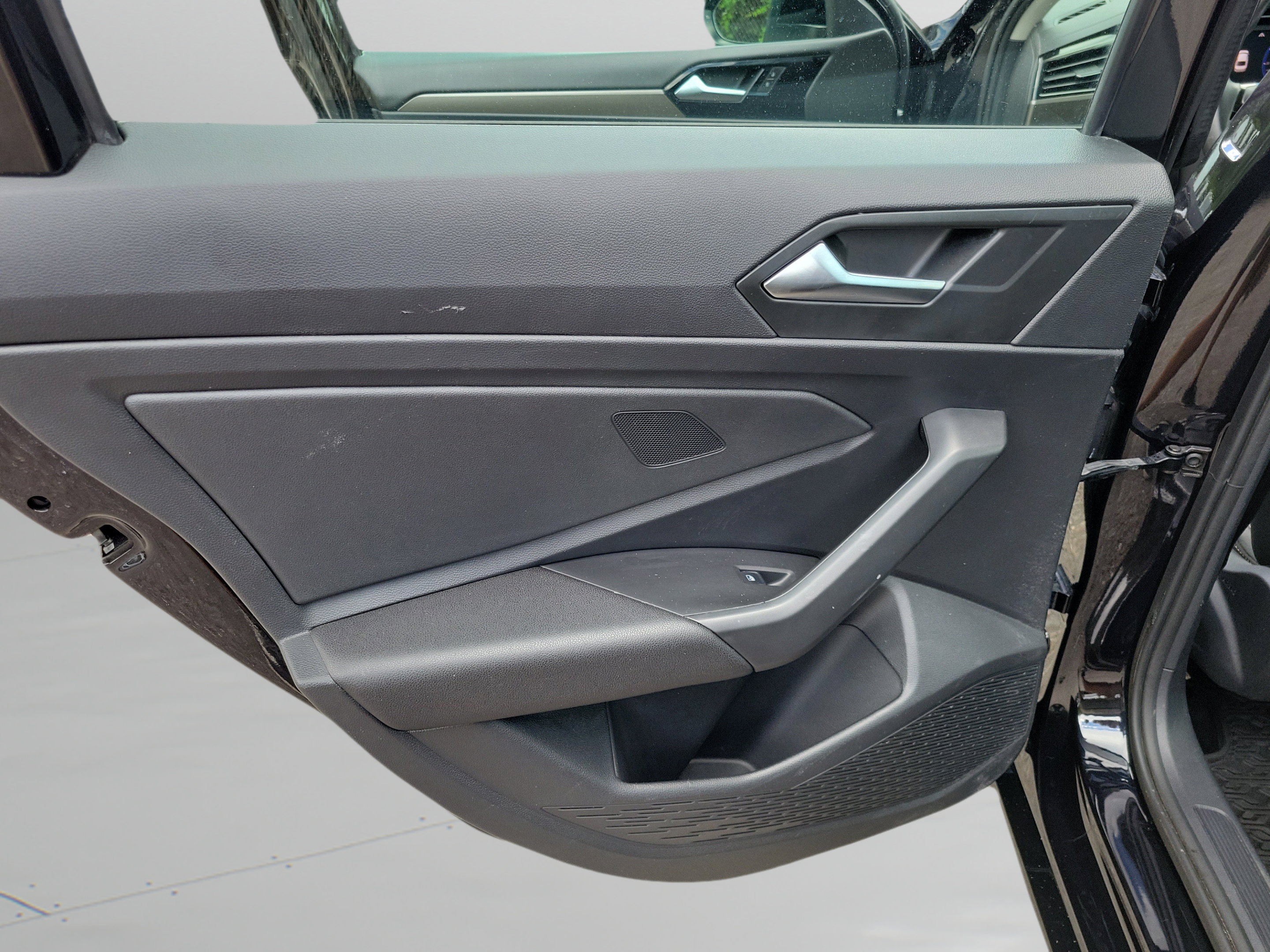 Used 2019 Volkswagen Jetta SEL Premium FWD image 11