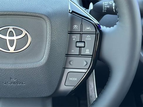 New 2026 Toyota Prius XLE image 27