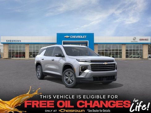 New 2027 Chevrolet Traverse LT w/ LPO, Floor Liner Package FWD image 1
