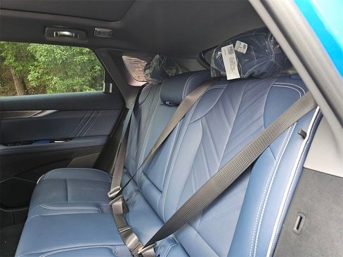 New 2026 Cadillac Optiq Luxury 2 image 18