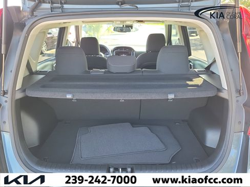Certified 2021 Kia Soul EX image 11