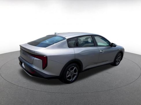 Used 2025 Kia K4 FWD image 15
