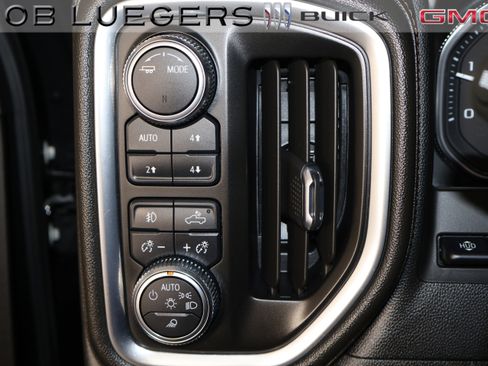 Used 2022 GMC Sierra 3500 AT4 w/ AT4 Preferred Package image 31